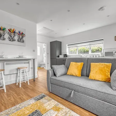 Complete Cute Apartment At Northfield Cottage Nottingham Exterior photo